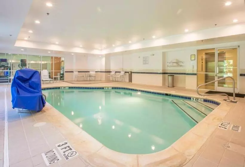 Fairfield Inn & Suites By Marriott Columbus