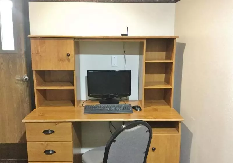 호텔 Amerihost Inn & Suites Fulton