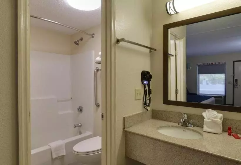 ホテル Baymont By Wyndham Ridgeland I95