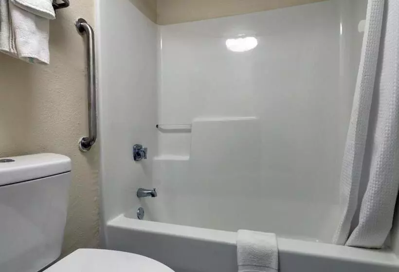 ホテル Baymont By Wyndham Ridgeland I95