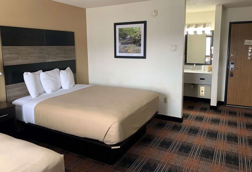 בית מלון כפרי Baymont By Wyndham Waupun