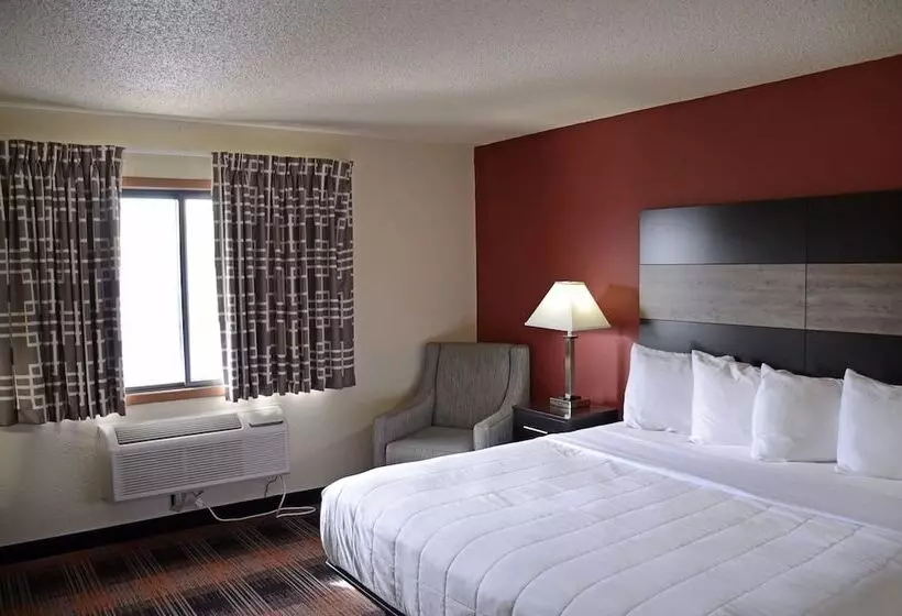 ホテル Baymont By Wyndham Waupun