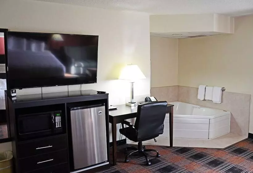 ホテル Baymont By Wyndham Waupun