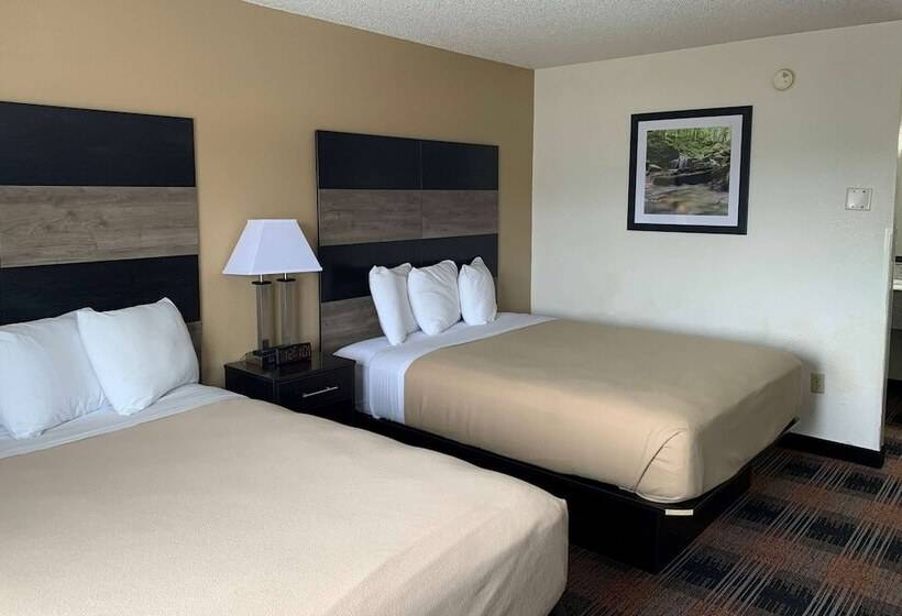 בית מלון כפרי Baymont By Wyndham Waupun