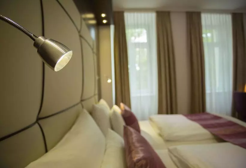 Best Western Plus Hotel Arcadia