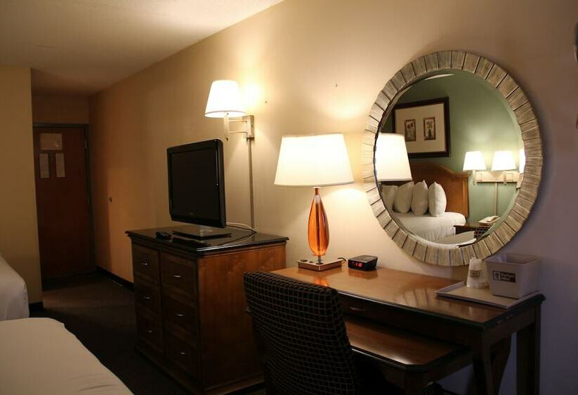 酒店 Budget Host Inn