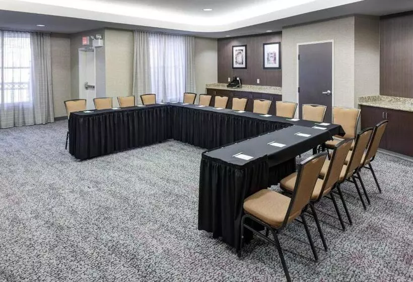 ホテル Courtyard By Marriott Franklin Cool Springs