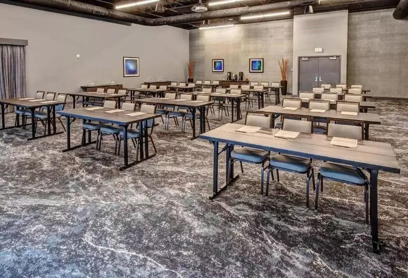 ホテル Courtyard By Marriott Franklin Cool Springs