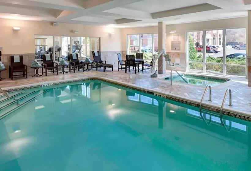 ホテル Courtyard By Marriott Franklin Cool Springs