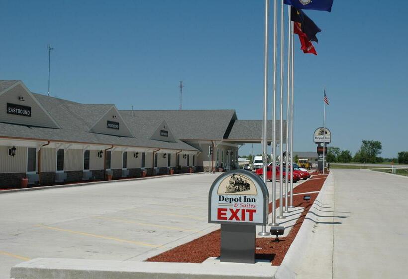 فندق Depot Inn & Suites