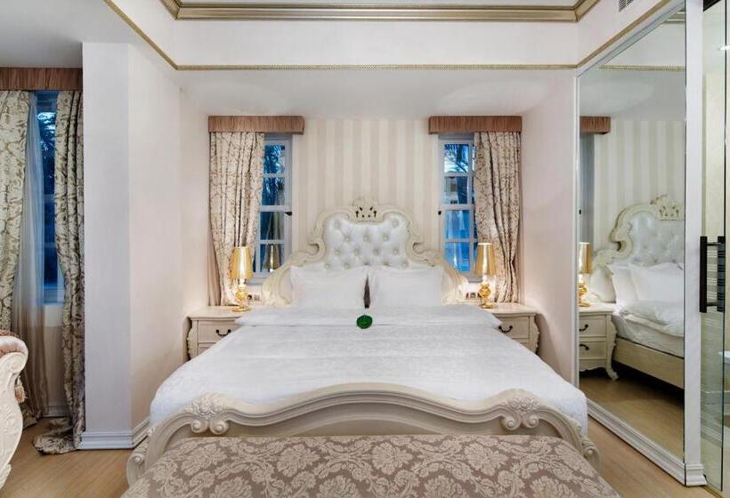 هتل Elegance East