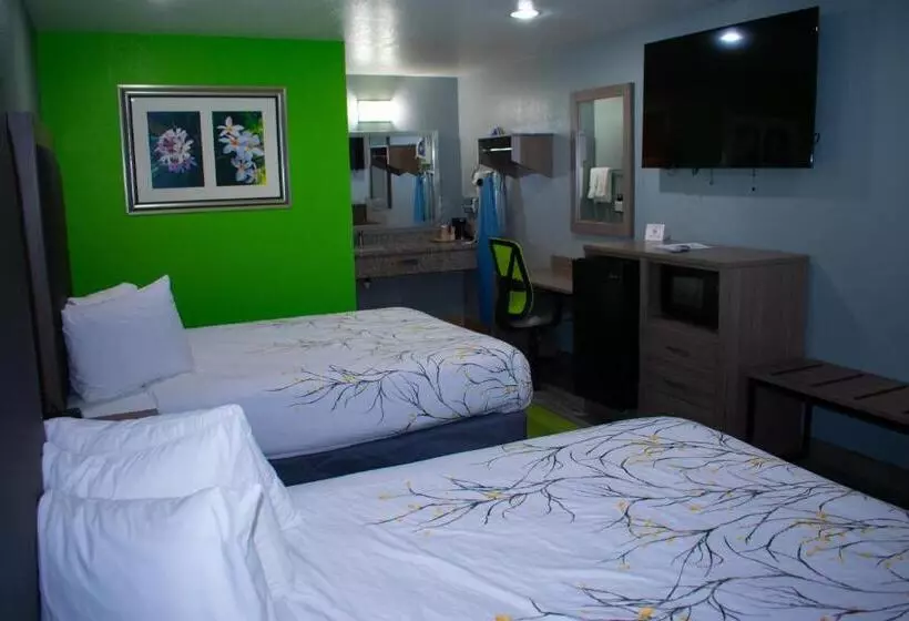 Otel Fort Davis Inn & Rv Park