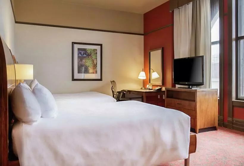 호텔 Hilton Garden Inn Milwaukee Downtown