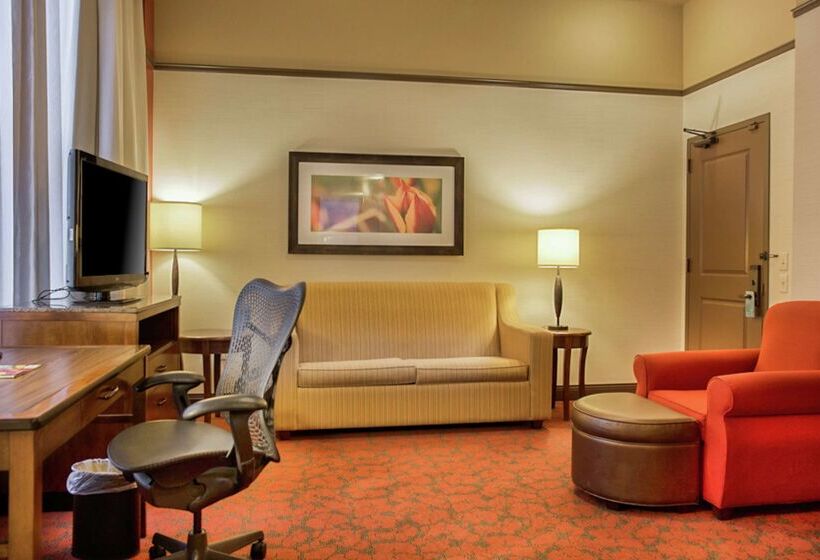 فندق Hilton Garden Inn Milwaukee Downtown