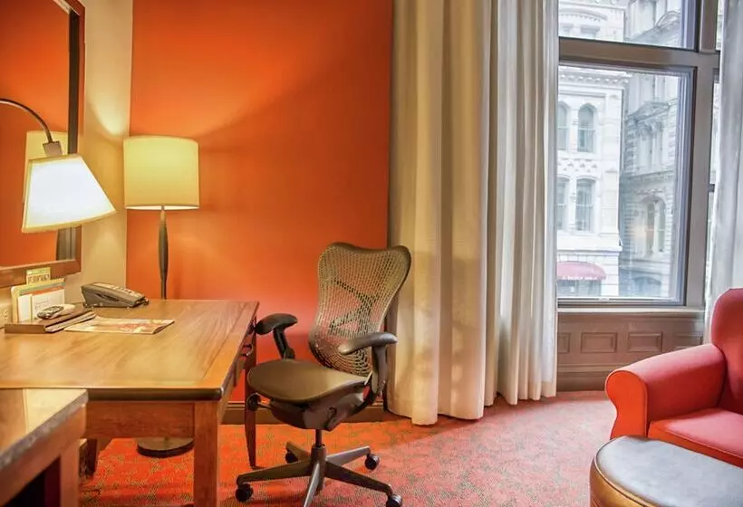 호텔 Hilton Garden Inn Milwaukee Downtown