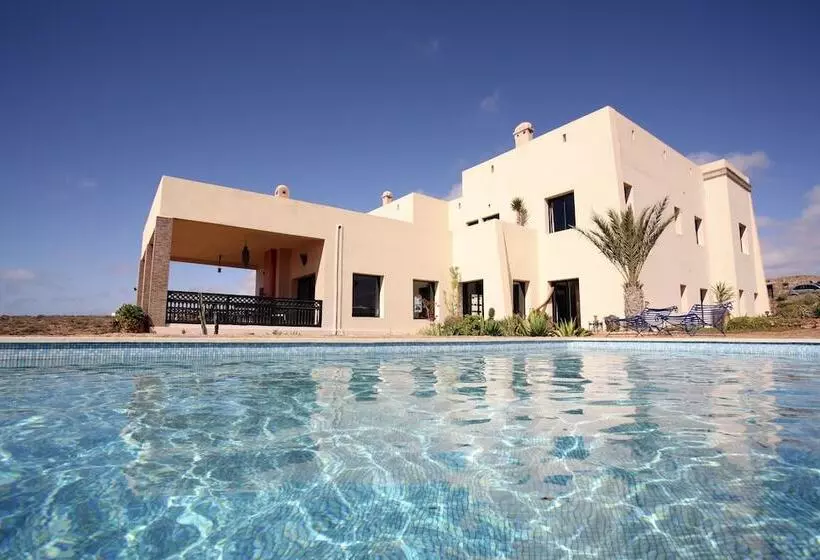 Отель Kasbah Tabelkoukt