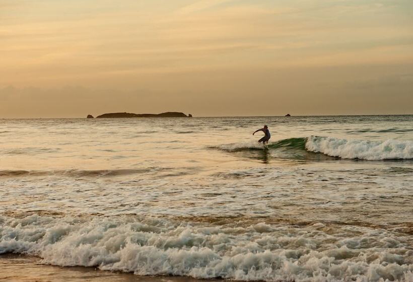 בית מלון כפרי Le Nouveau Monde