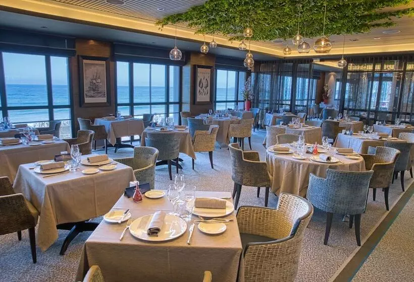 Hôtel Le Nouveau Monde