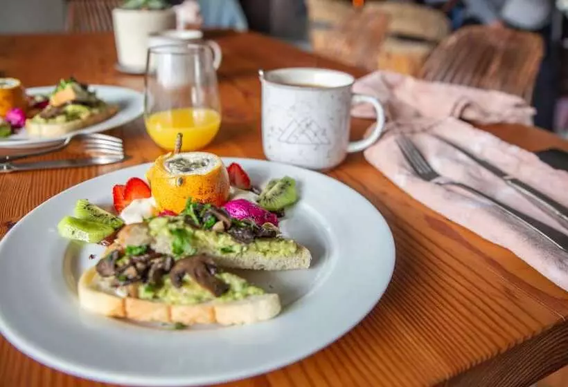 Miracle Manor Boutique Hotel & Spa