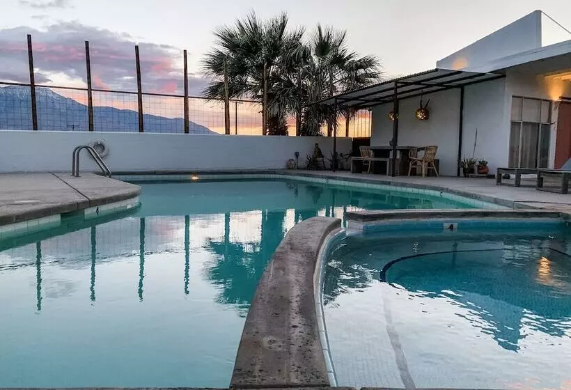 Miracle Manor Boutique Hotel & Spa