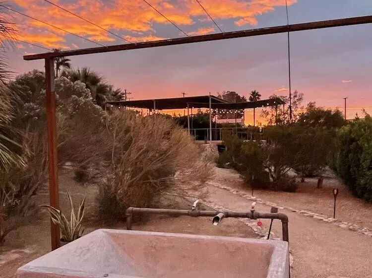 Miracle Manor Boutique Hotel & Spa