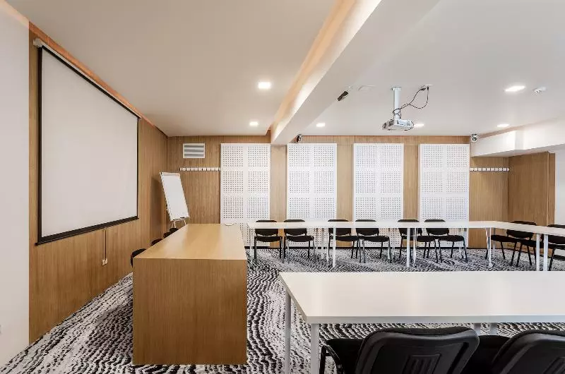 Отель River Park