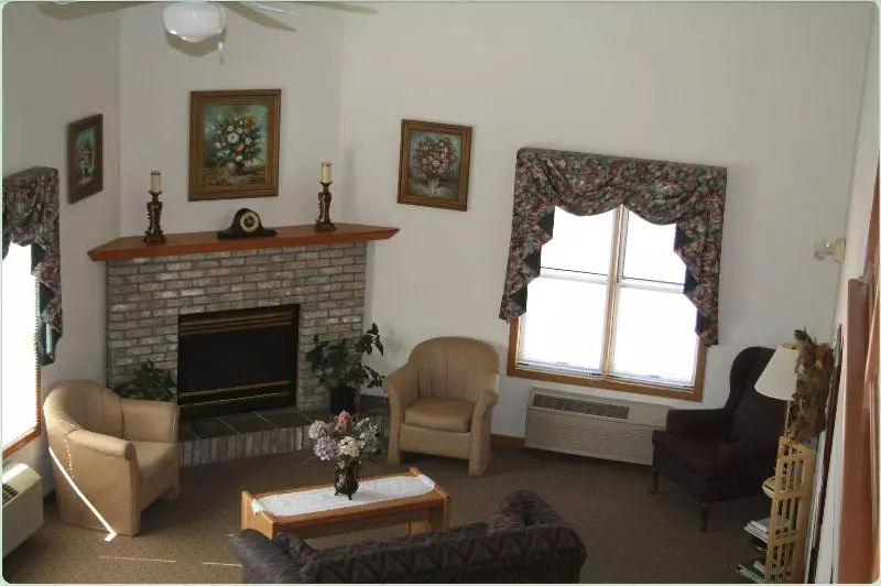 호텔 River Valley Inn & Suites