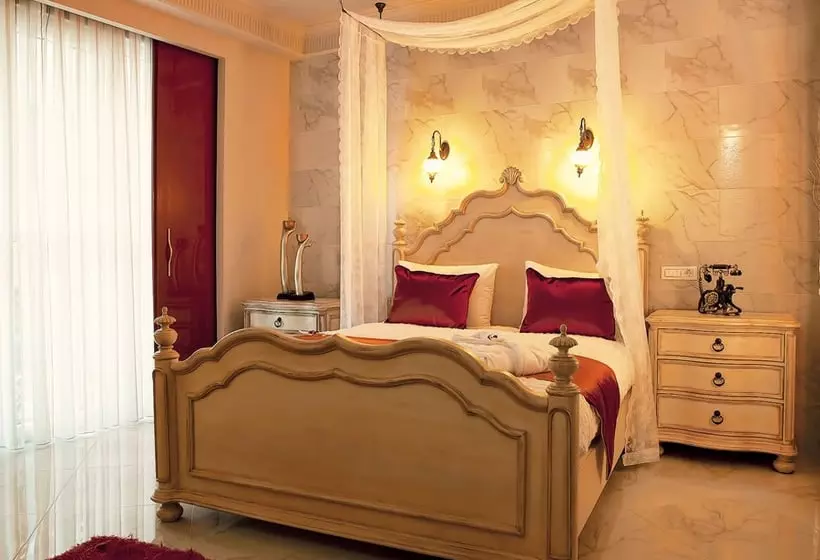 Hôtel The Selection Suites