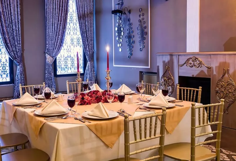 Hôtel The Selection Suites