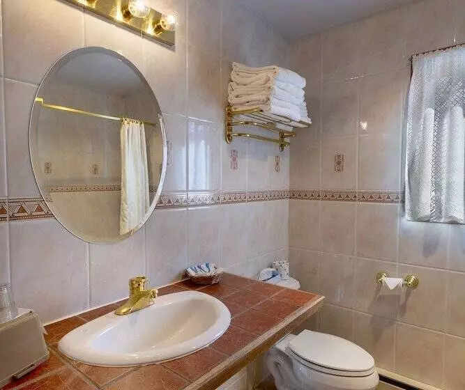 فندق Starlight Lodge