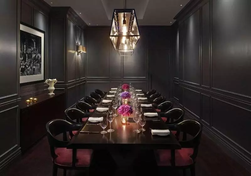 酒店 The London Edition