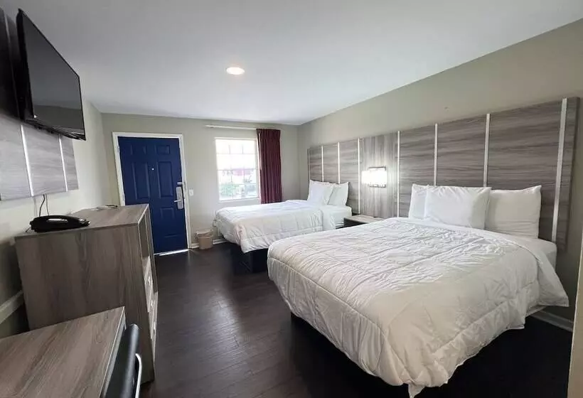 בית מלון כפרי Travelodge By Wyndham Santee