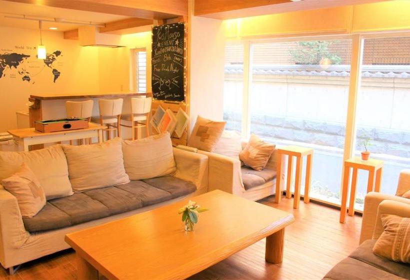 K S House Tokyo Travelers Hostel