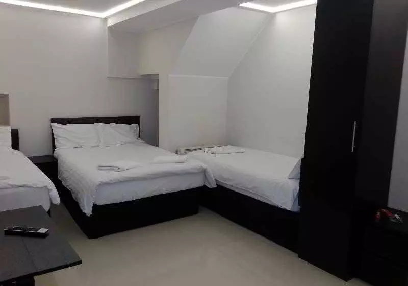 London Stay Apartments
