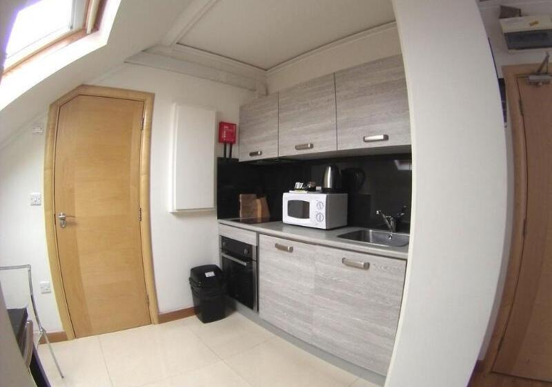 London Stay Apartments