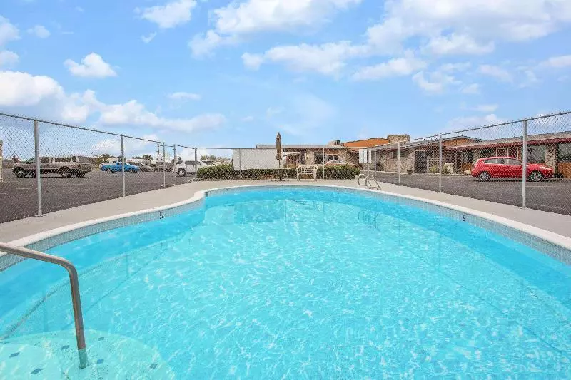 モーテル Knights Inn Boardman