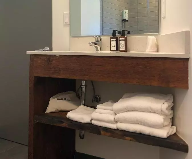 מוטל The M Malibu