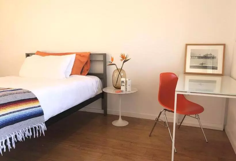 מוטל The M Malibu