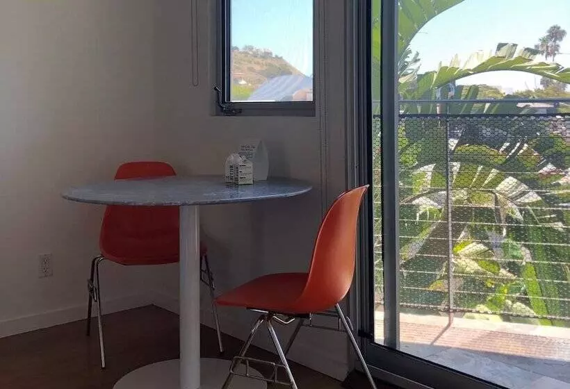 מוטל The M Malibu