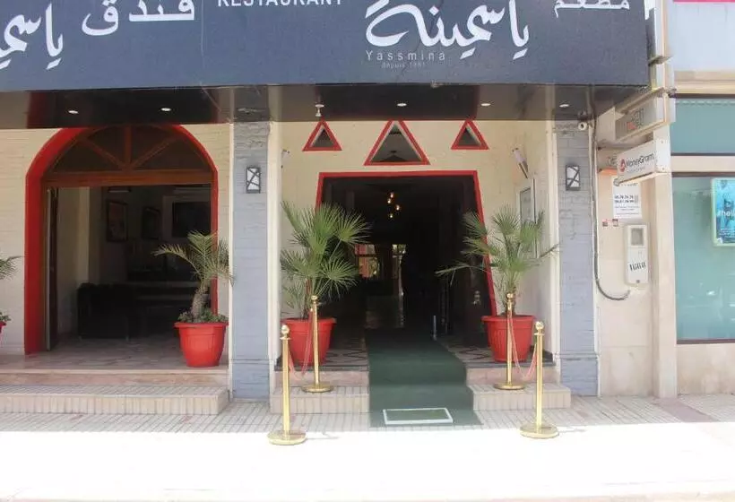 レジデンス Nomad Spirit Hotel & Surfcamp