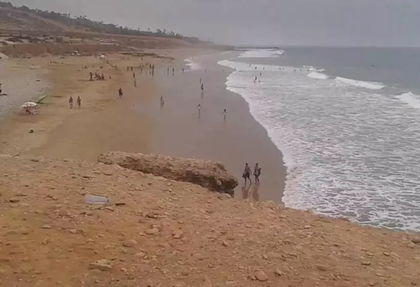 レジデンス Nomad Spirit Hotel & Surfcamp