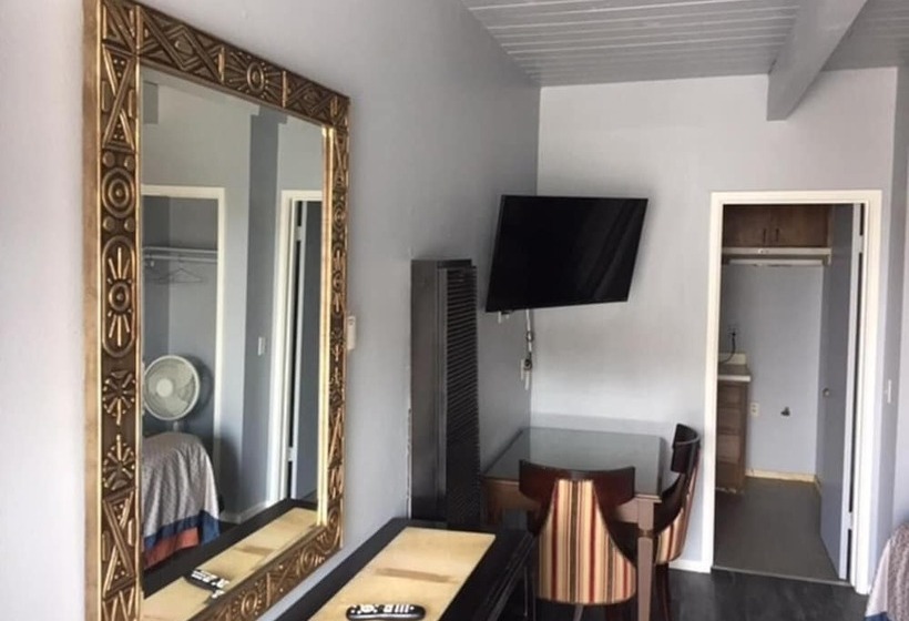 모텔 Sea Garden Inn