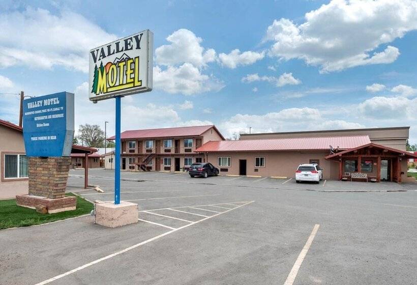 Valley Motel