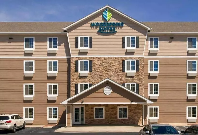 Woodspring Suites Odessa