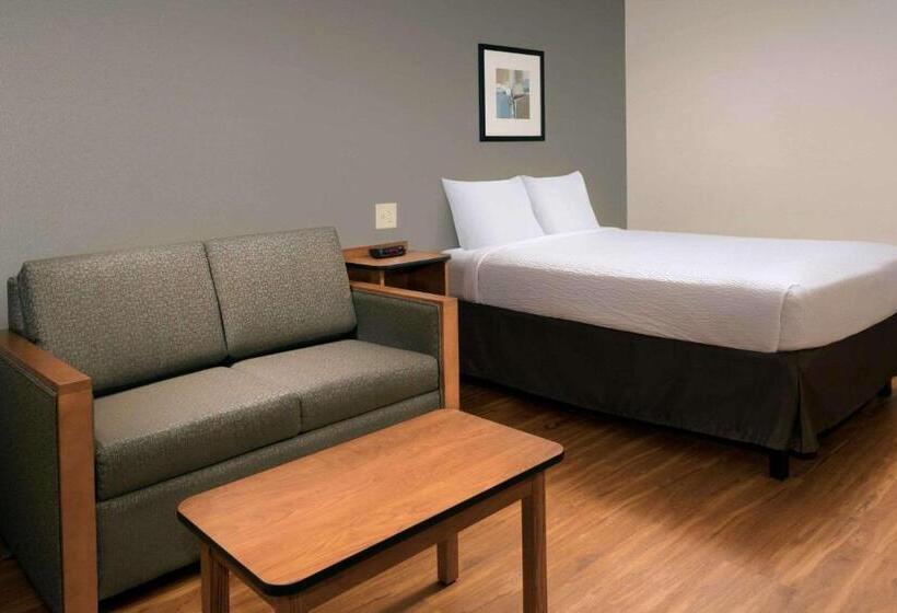 Woodspring Suites Odessa