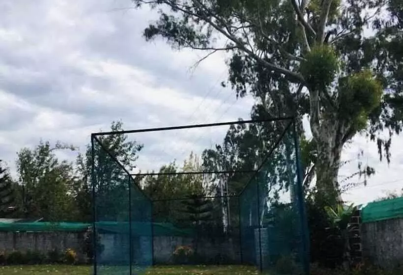 ホテル Tatva Bir Tents And