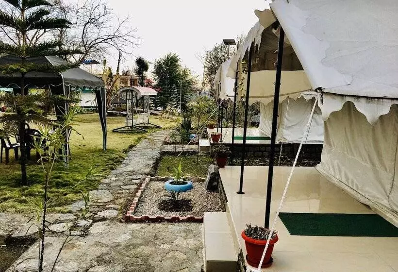 ホテル Tatva Bir Tents And