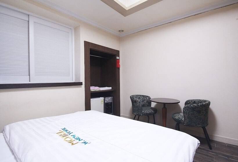 מוטל Daegu Icheondong W New York