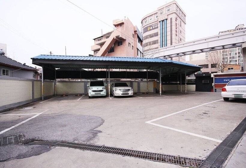 מוטל Daegu Icheondong W New York