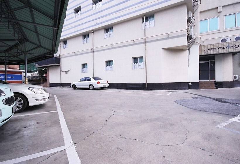 מוטל Daegu Icheondong W New York